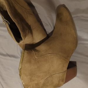 A.n.a olive green booties